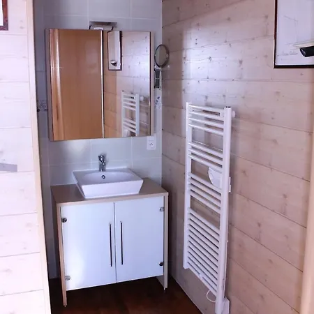 Les Pieds Dans L'eau Γκρανβίλ