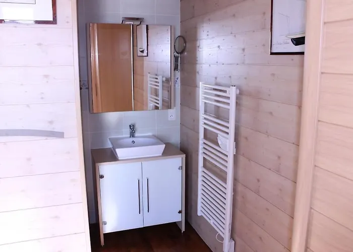 Les Pieds Dans L'eau גראנוויל