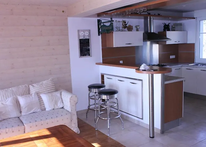 Les Pieds Dans L'eau * Granville